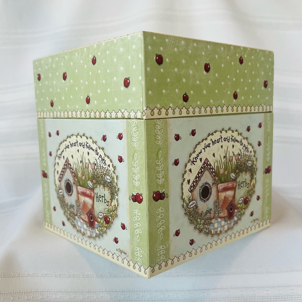Amacal Joy Marie Herbs Craft/Photo/Misc. Decorative Storage Box Like New‎